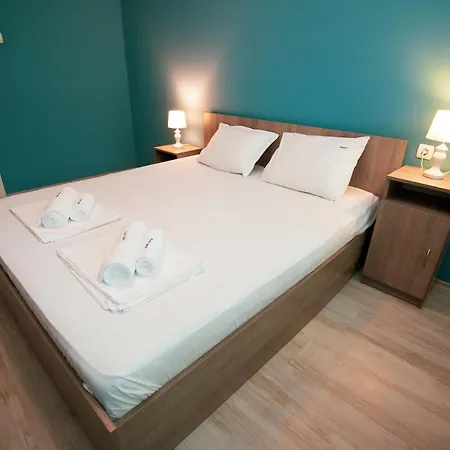 Apartment Space Of Arts ~ Two-bedroom With Balcony